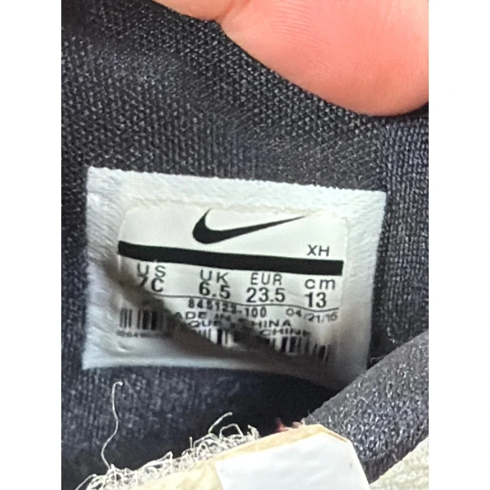 Nike Lebron Soldier 10 Toddler Basketball Shoes Size 7C White Black‎ 845123-100
